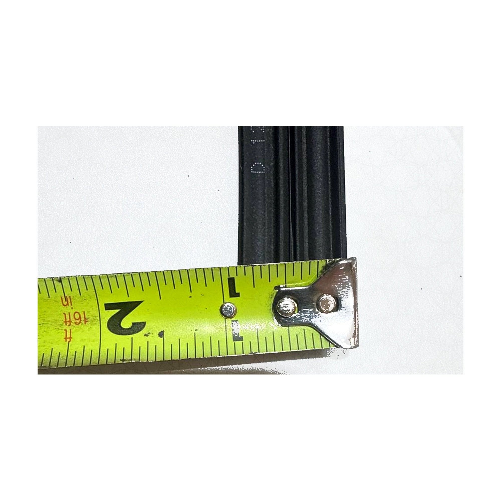 Dometic Rubber Profile Seal width measurement photo
