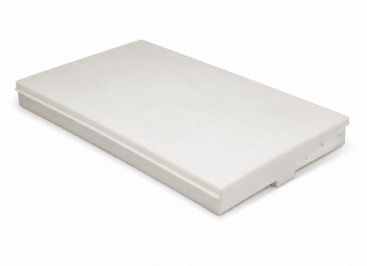 W1496 blank low-profile fresh water tank without pre-installed fittings — three-quarter view