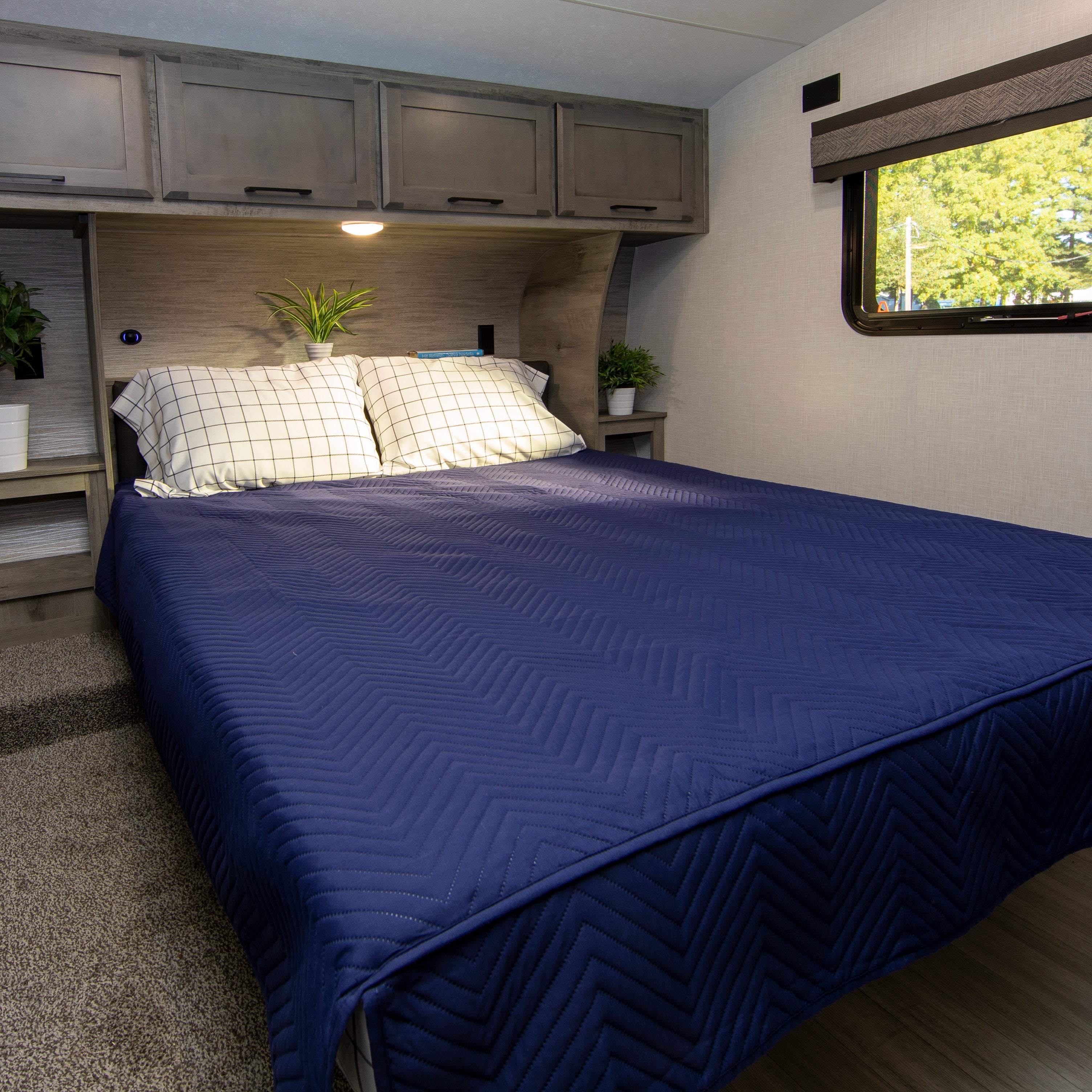 Thomas Payne Easy Zzzs Rv Bedding Set - Queen, Navy #2022107825 - Image 8