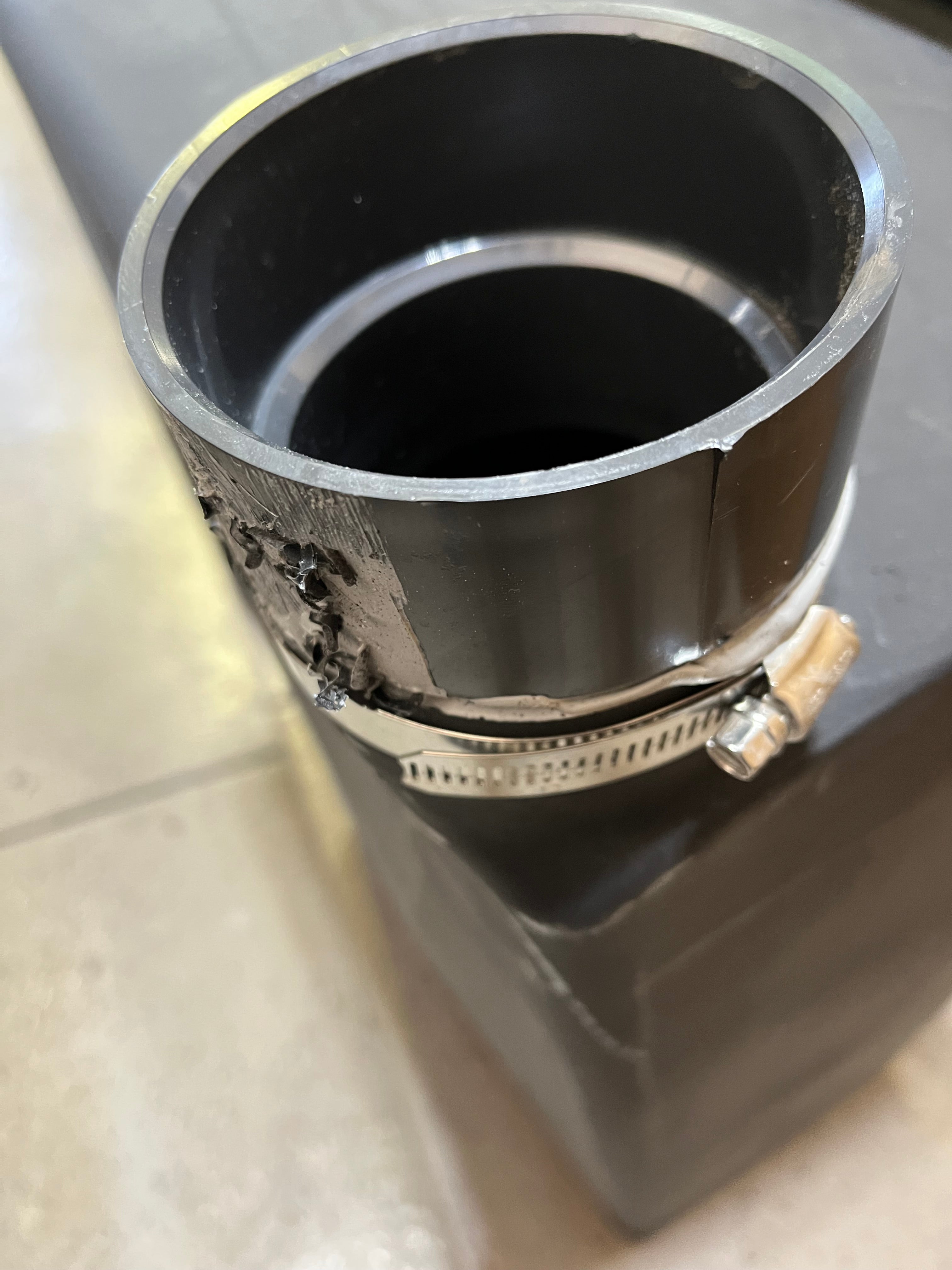 31 Gallon RV Black Water Holding Tank 34x19.5x13 - Heavy Duty Roto-Molded Waste Tank ERV121000