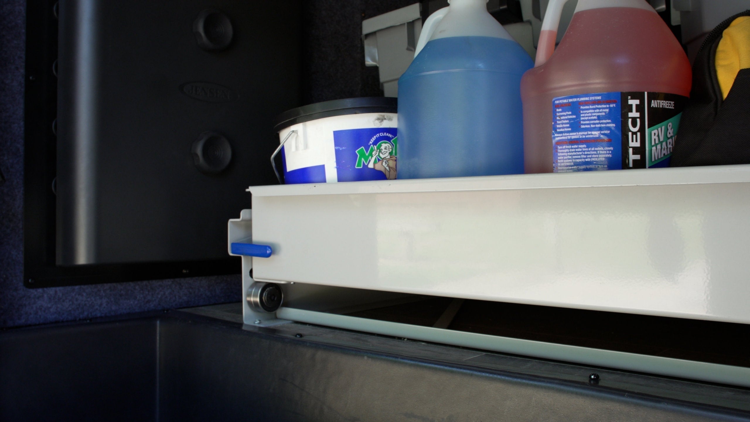 MORryde RV Cargo Slide Tray - Fully Assembled - 80% Extension - 500 lbs Capacity - 2 Way Slide - 39" Width X 72" Length Cargo Tray with Carpet - CTG80-3972-2DW