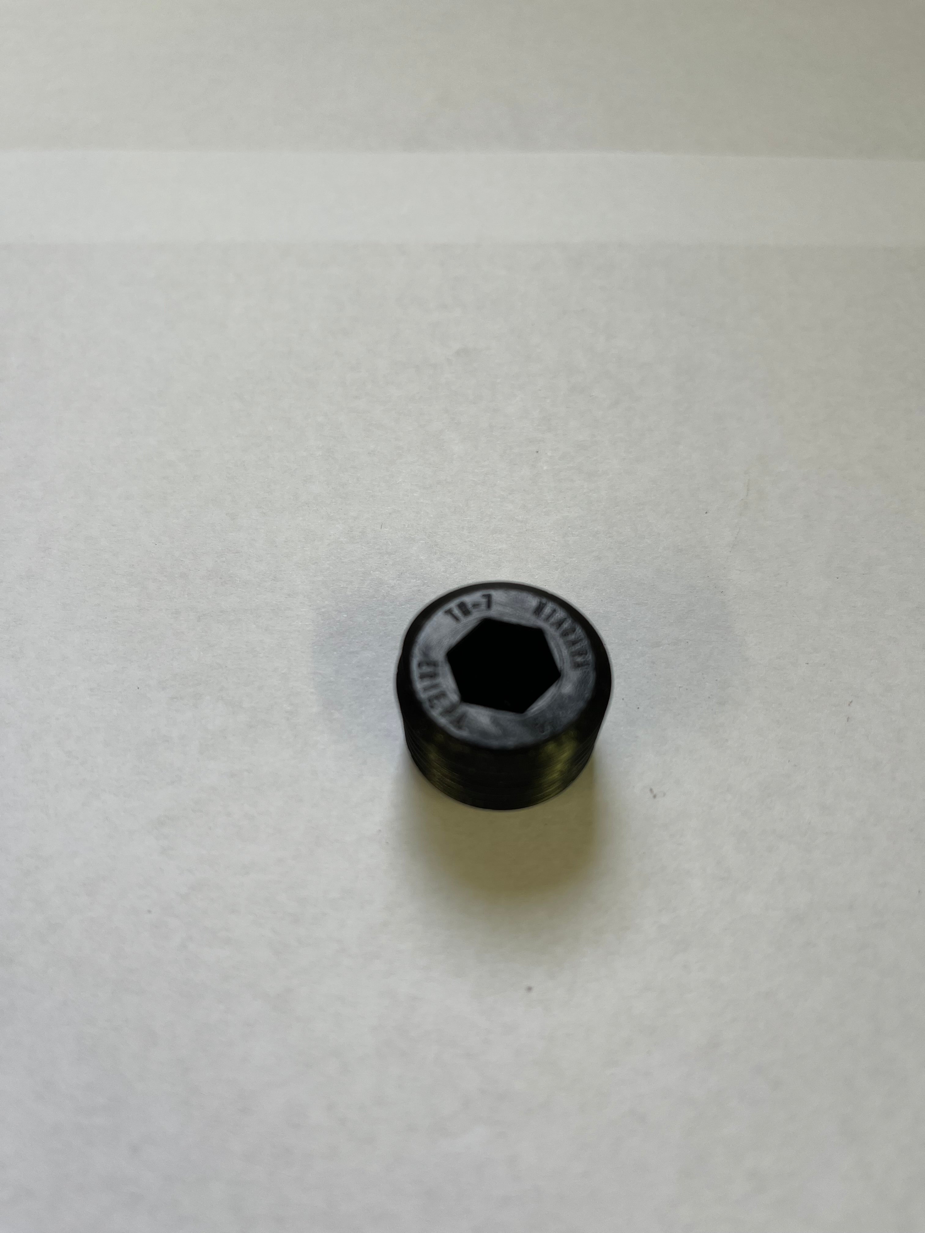 TH-7 Hex Socket Threaded Black Plug 1/2 - 14"