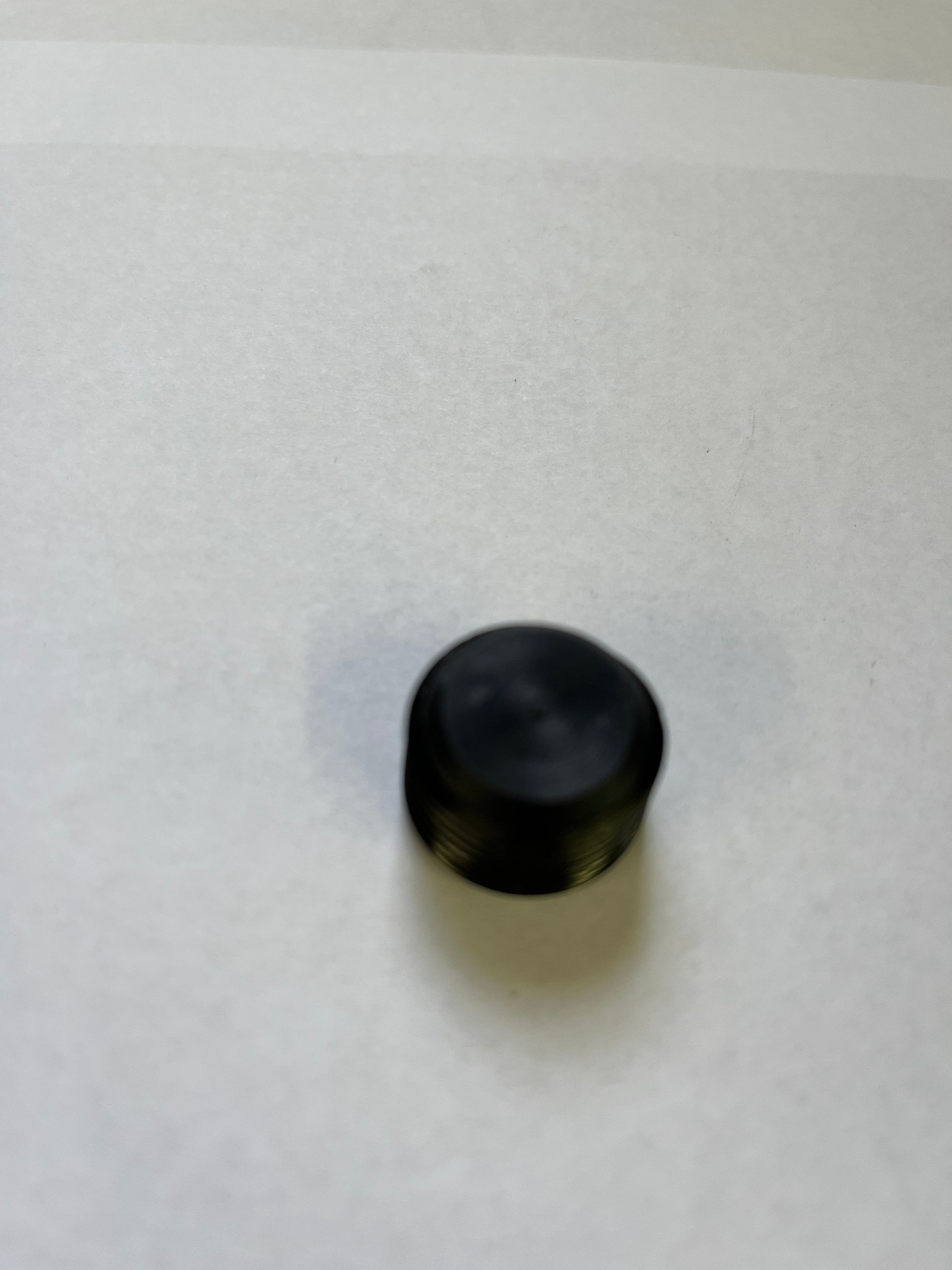 TH-7 Hex Socket Threaded Black Plug 1/2 - 14"