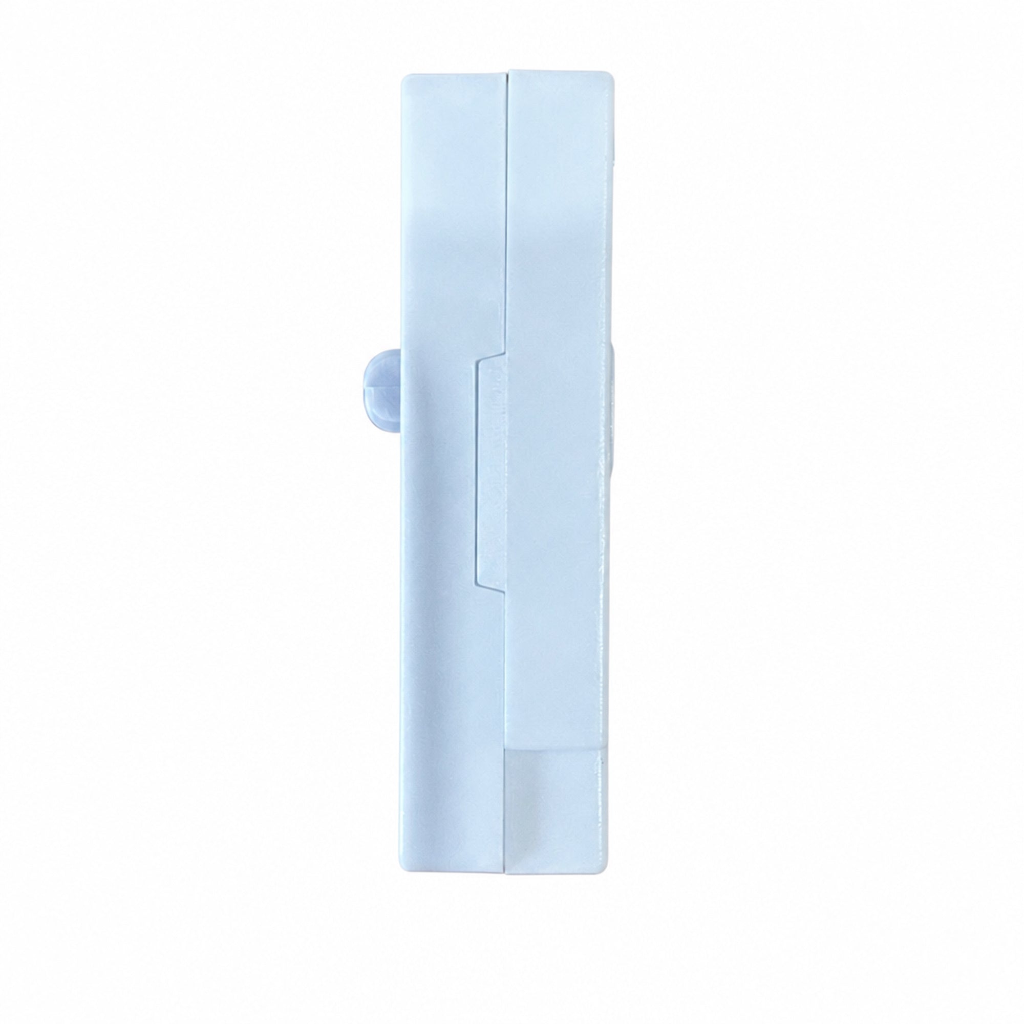 Dometic RMD8555 freezer door lock side profile - Part# 289037121