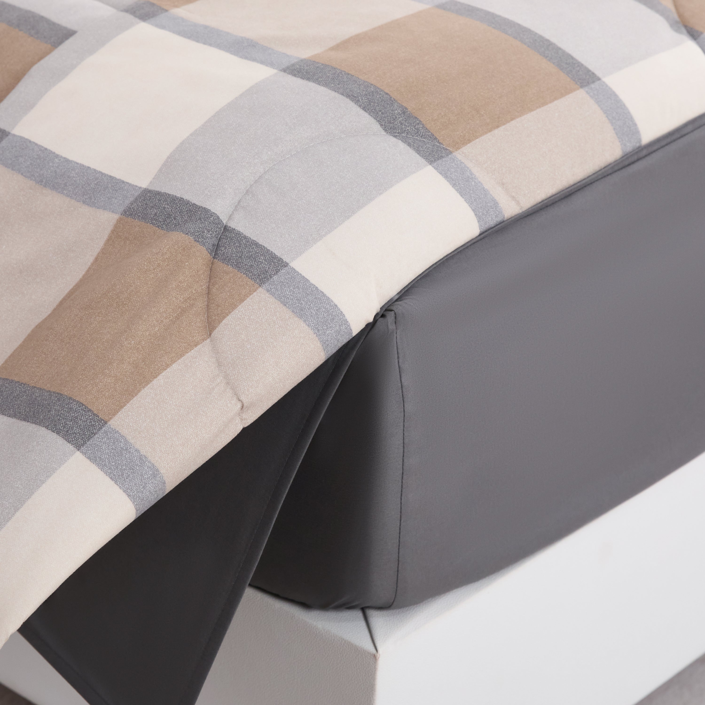 Wander & Rest - All-In-One RV Bedding Set - Short Queen 60" x 75" - Plaid with Happy Camper Embroidery - 100% Polyester - #2024121146